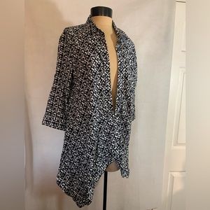 Cubism Los Angeles 3/4 Sleeve Button Down Blouse - Size M